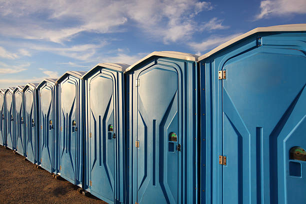 Best VIP or Luxury Restroom Trailers  in Dobson, NC